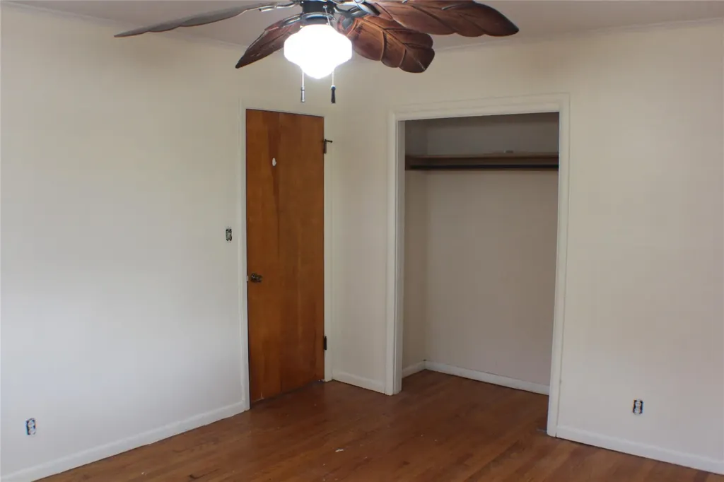 8 Norah Lane Hyde Park NY 12538