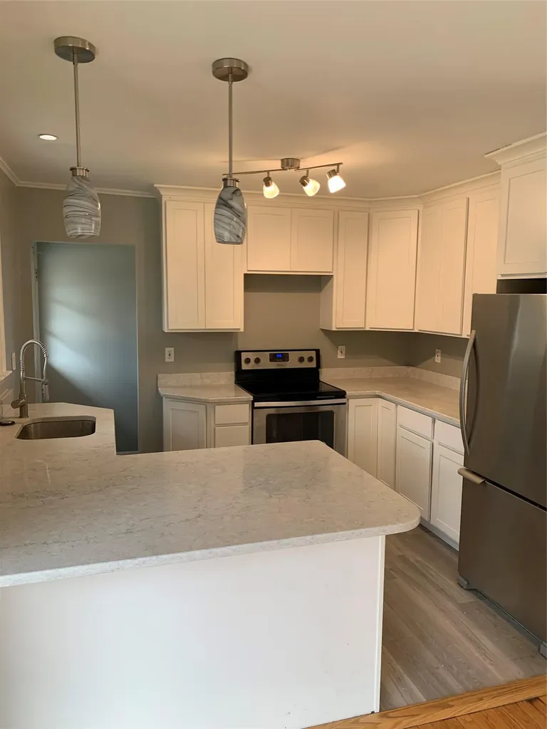 8 Norah Lane Hyde Park NY 12538