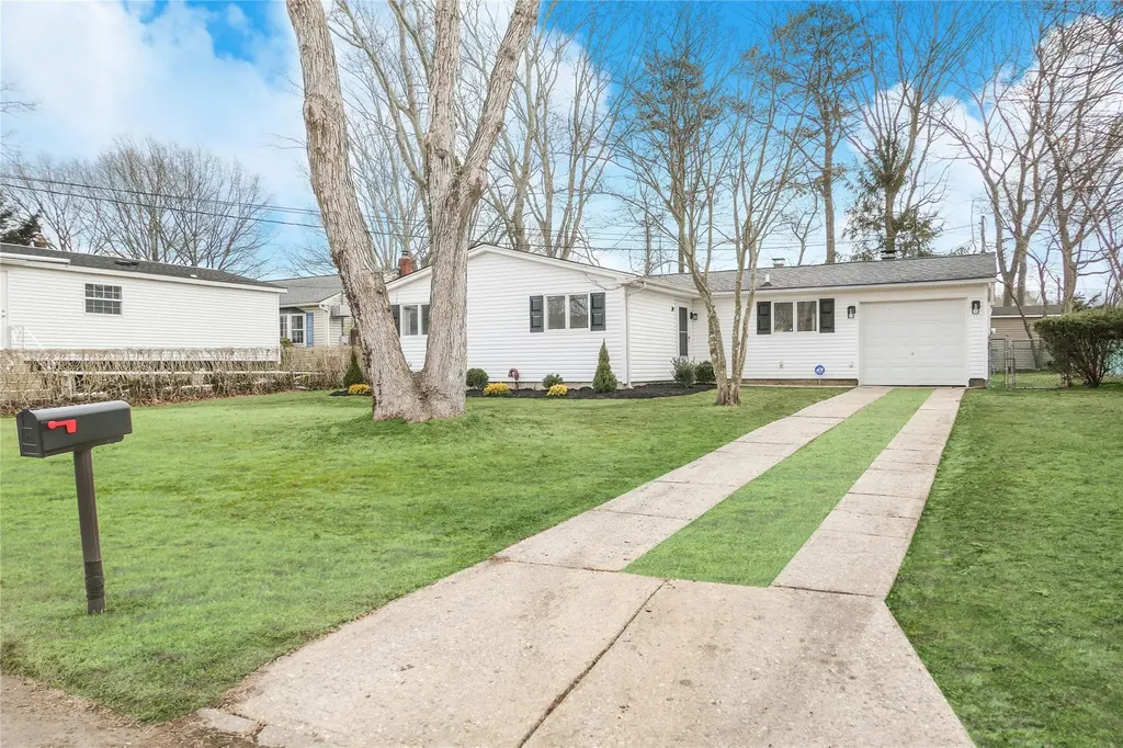 66 Breston Drive E Brookhaven NY 11967