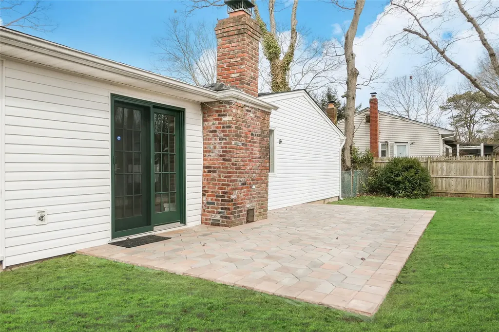 66 Breston Drive E Shirley NY 11967