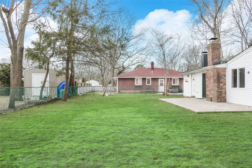 66 Breston Drive E Shirley NY 11967