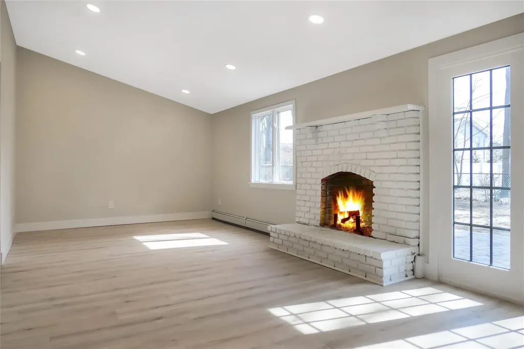 66 Breston Drive E Shirley NY 11967