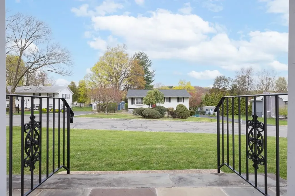3 Hemlock Lane Thiells NY 10984