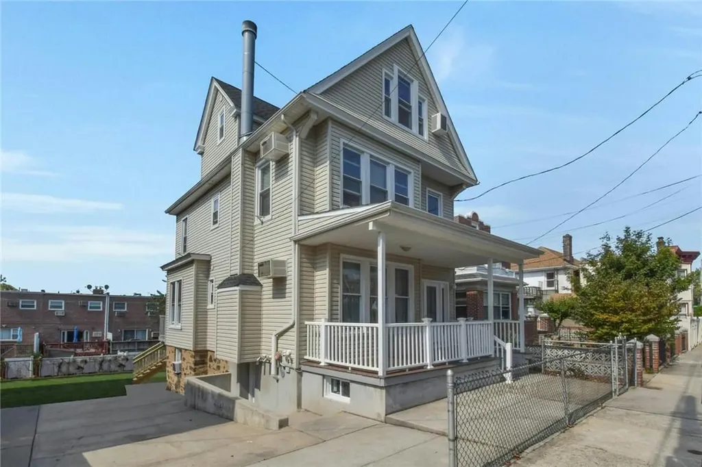 1027 Wilcox Avenue Bronx NY 10465