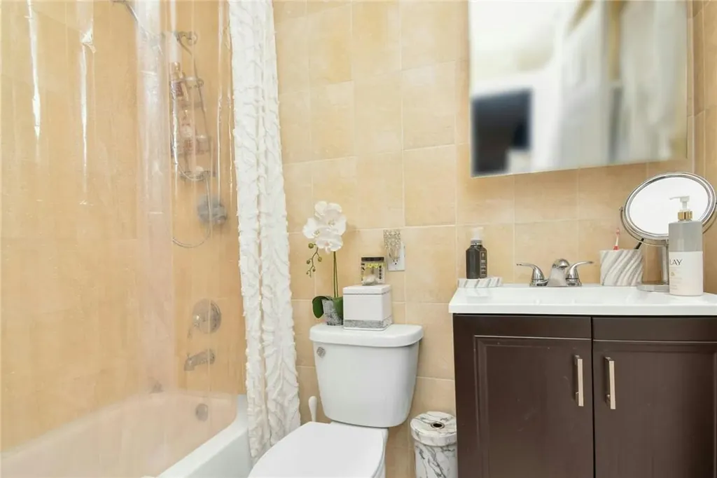1027 Wilcox Avenue Bronx NY 10465