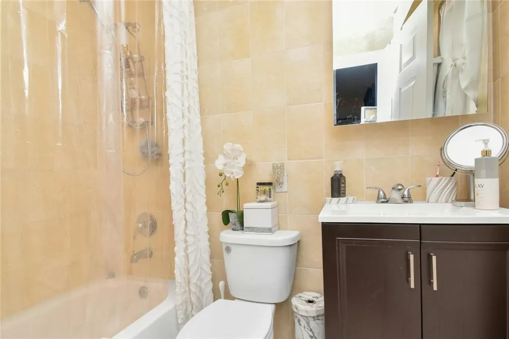 1027 Wilcox Avenue Bronx NY 10465