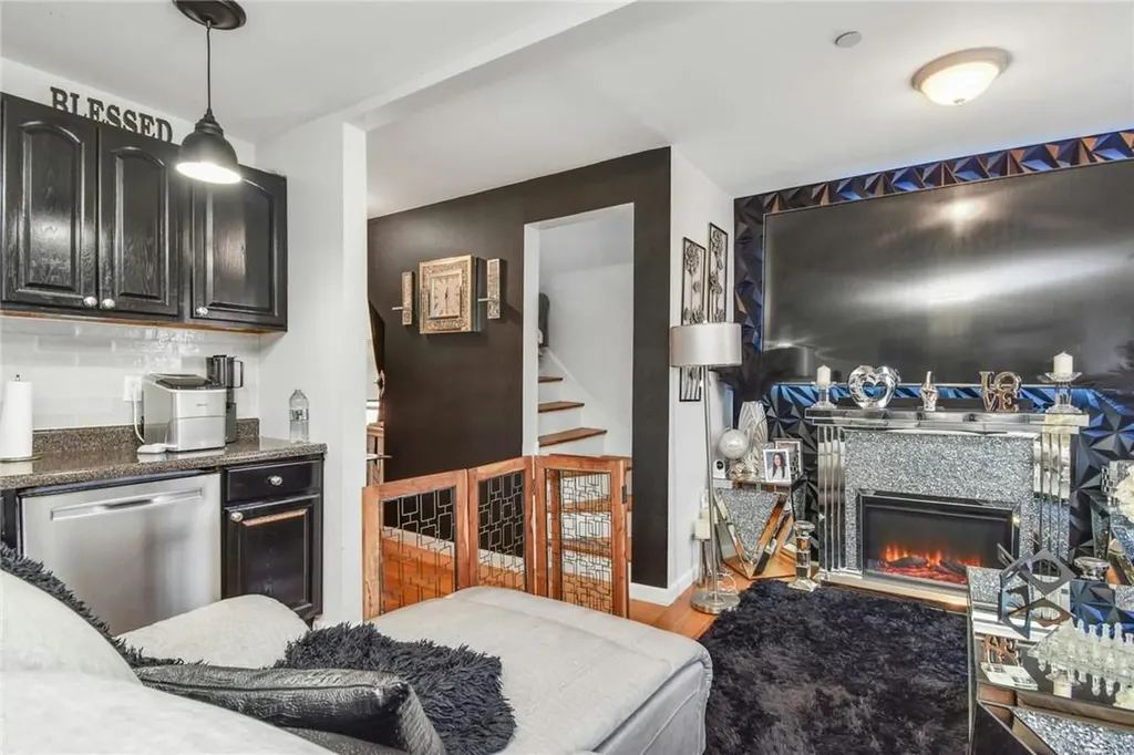 1027 Wilcox Avenue Bronx NY 10465