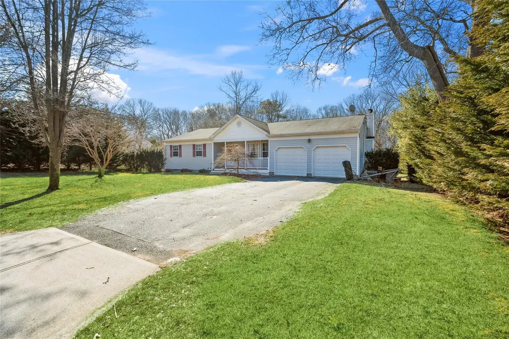 26 S Howell Avenue Centereach NY 11720