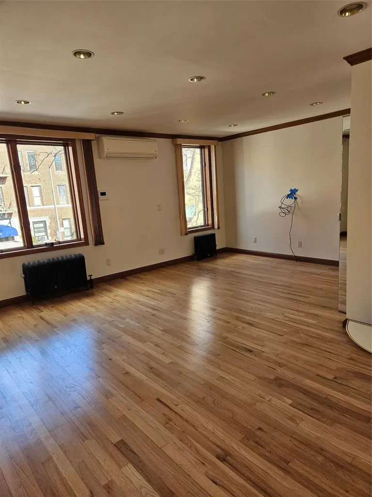 332 Marine Avenue Brooklyn NY 11209