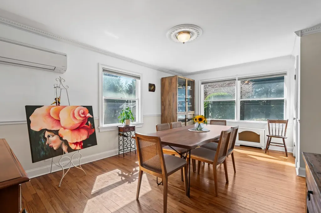 2 Pine Road Syosset NY 11791