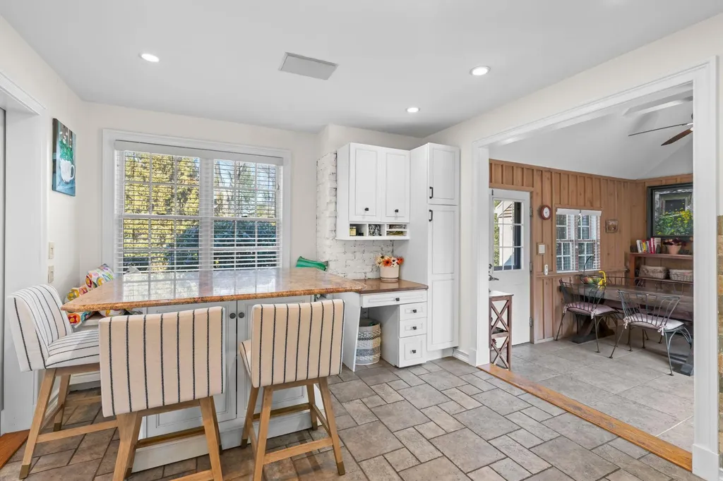 2 Pine Road Syosset NY 11791