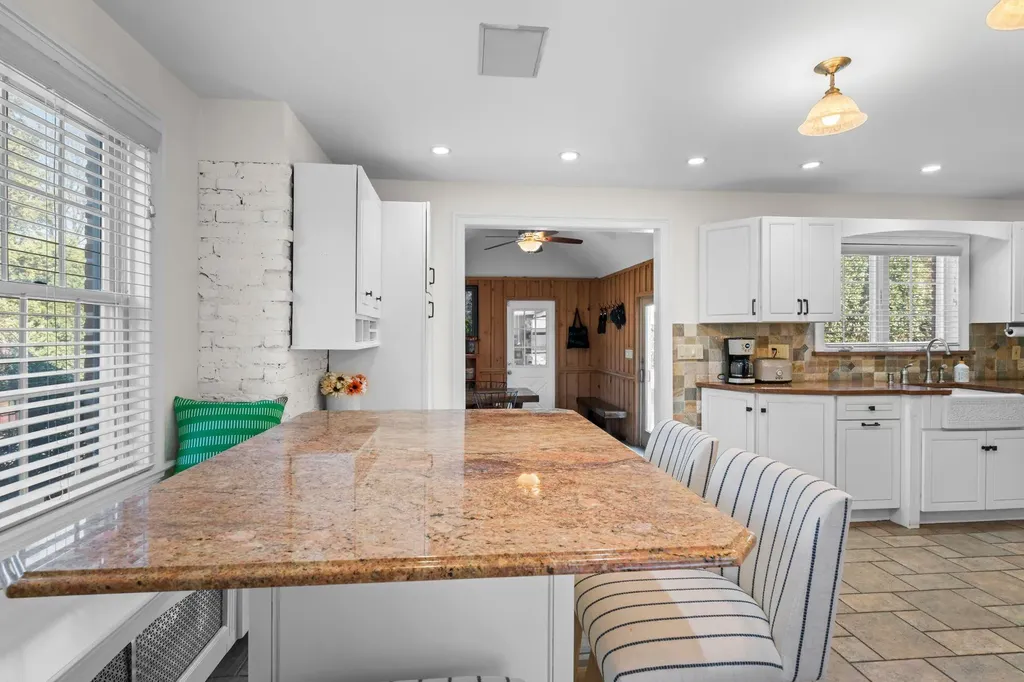 2 Pine Road Syosset NY 11791