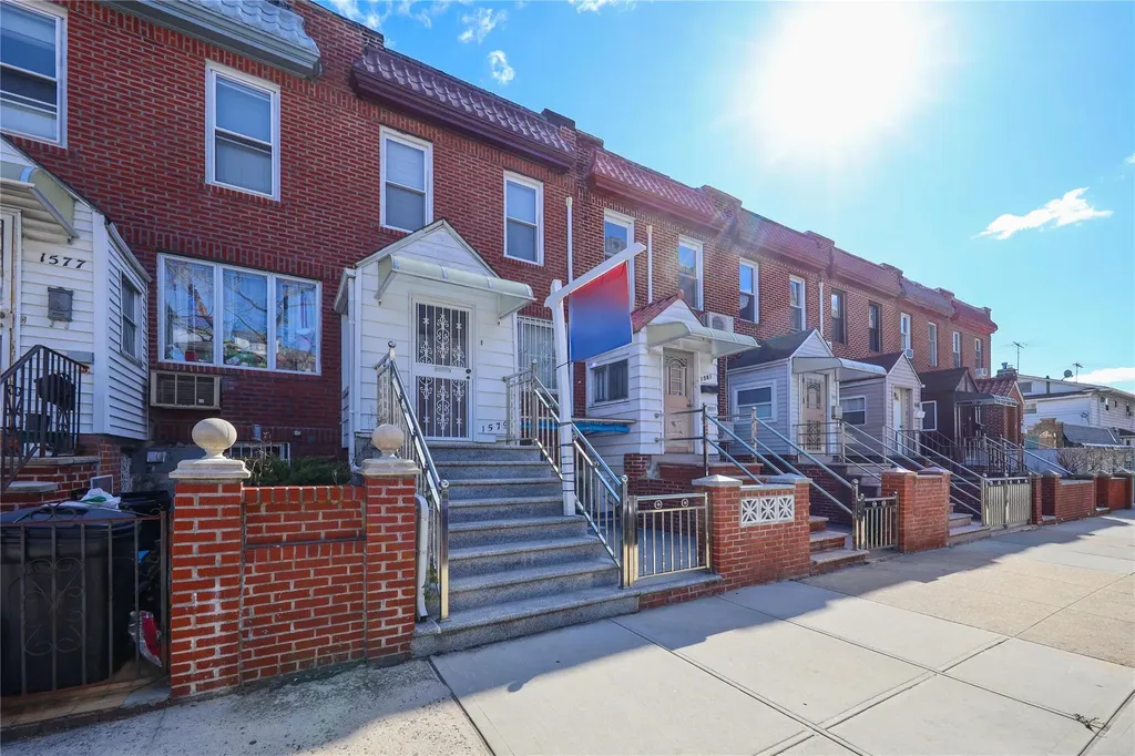 1579 W 8th Street Brooklyn NY 11204