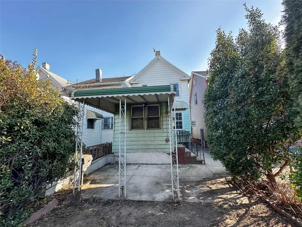 9303 Avenue K Brooklyn NY 11236