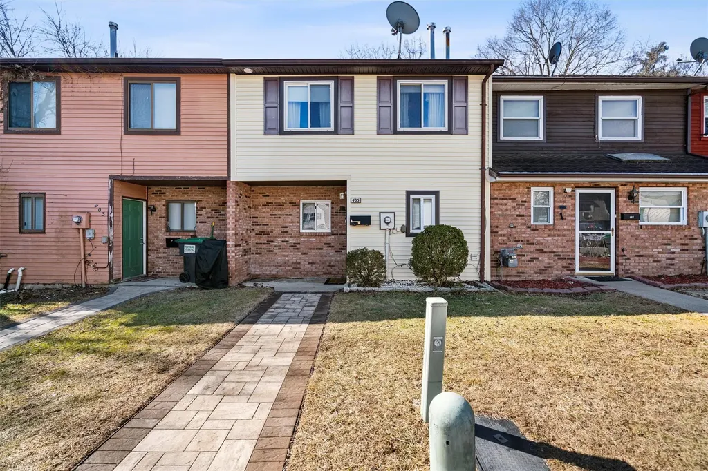 405 Watts Lane Maybrook NY 12543