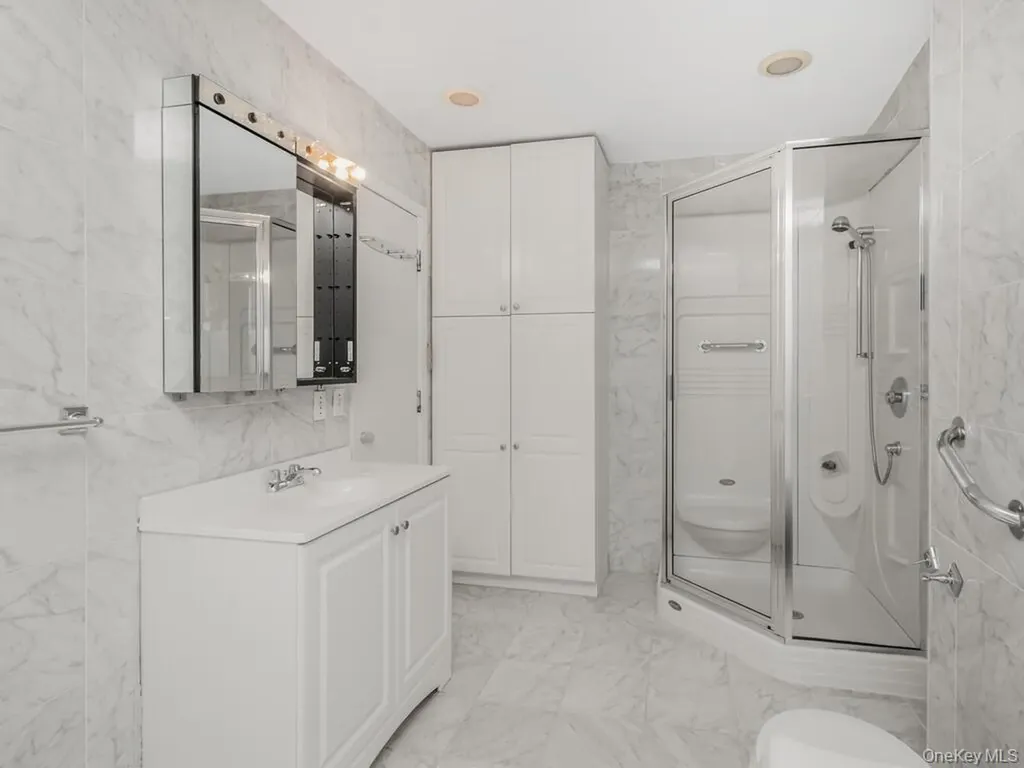 11 Sigma Place Bronx NY 10471