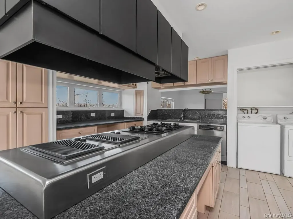 11 Sigma Place Bronx NY 10471