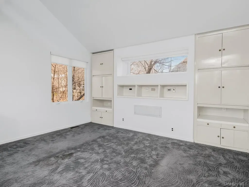11 Sigma Place Bronx NY 10471