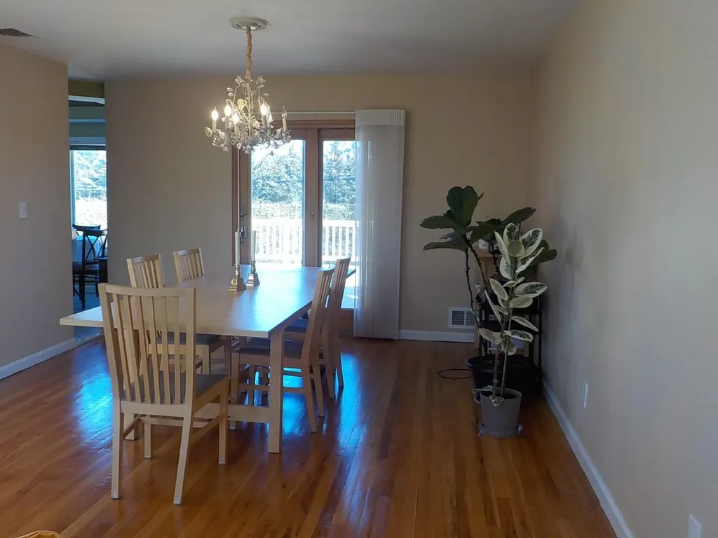 24 Sullivan Drive Jericho NY 11753