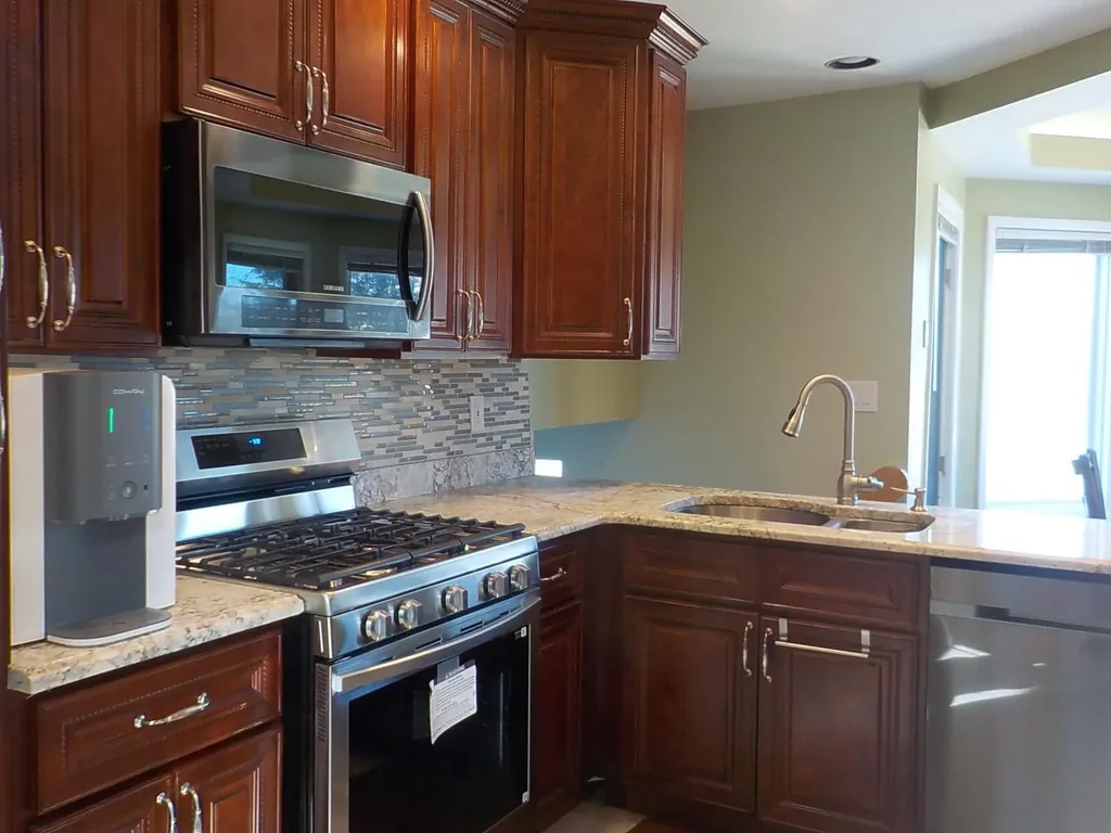24 Sullivan Drive Jericho NY 11753