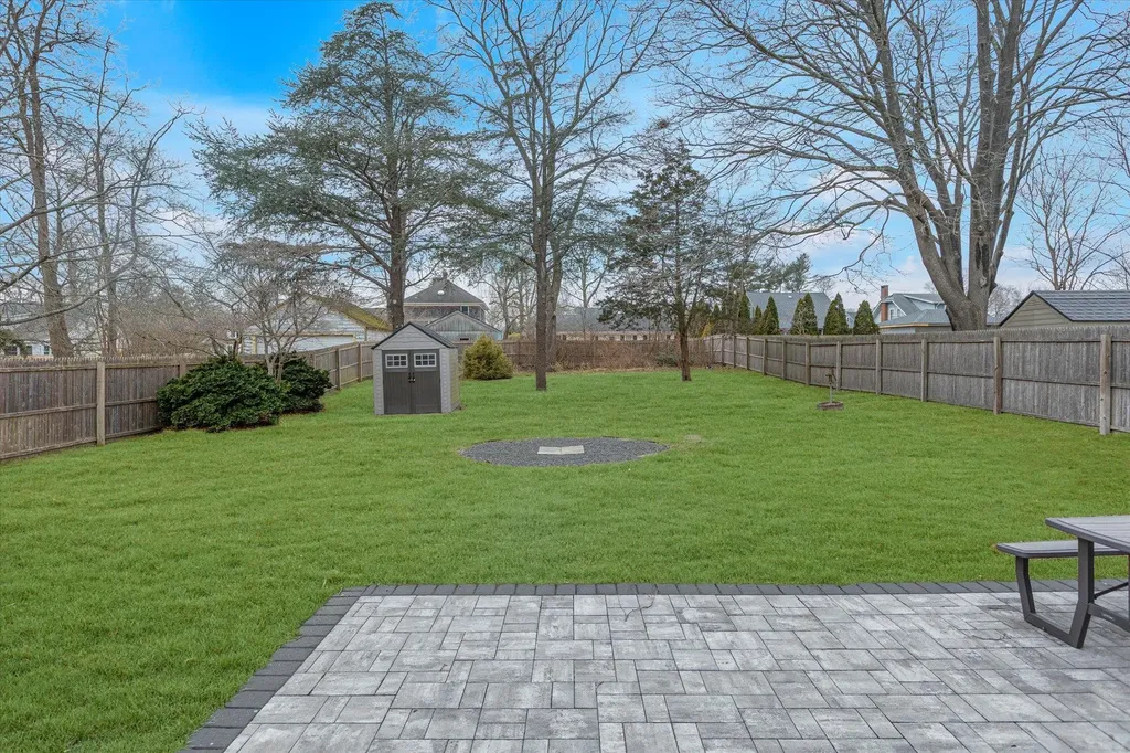 271 Howell Avenue Riverhead NY 11901