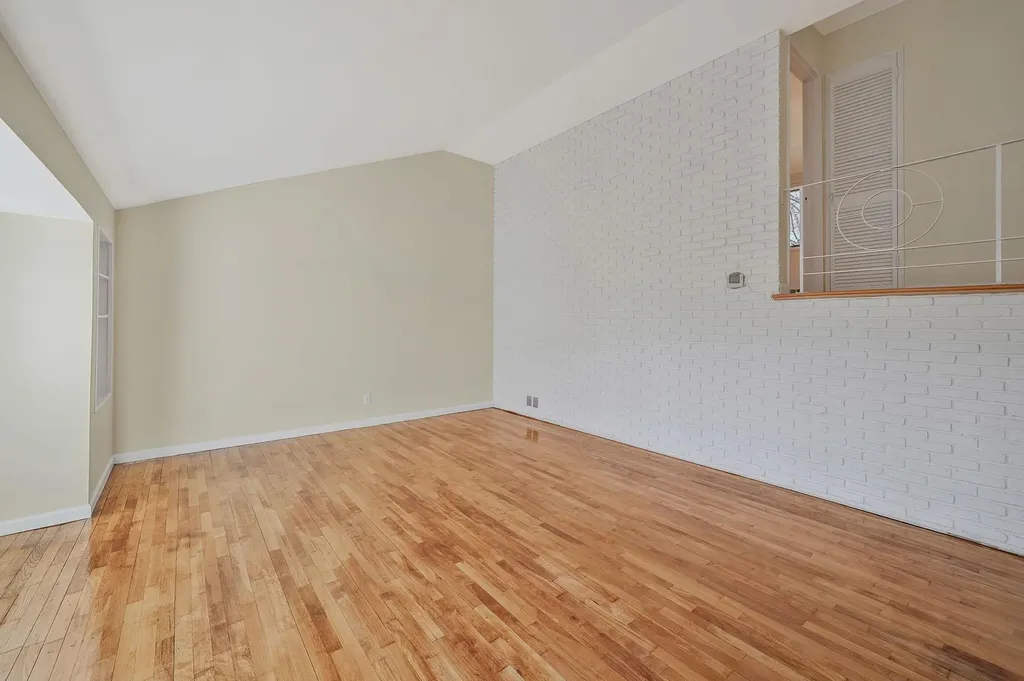 46 Grand Haven Drive Commack NY 11725
