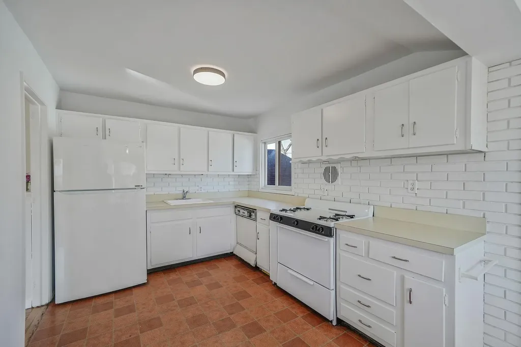 46 Grand Haven Drive Commack NY 11725