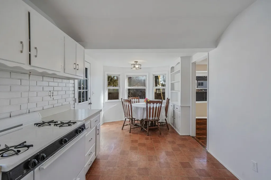 46 Grand Haven Drive Commack NY 11725