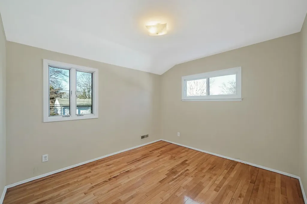 46 Grand Haven Drive Commack NY 11725