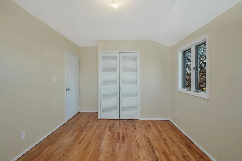 46 Grand Haven Drive Commack NY 11725