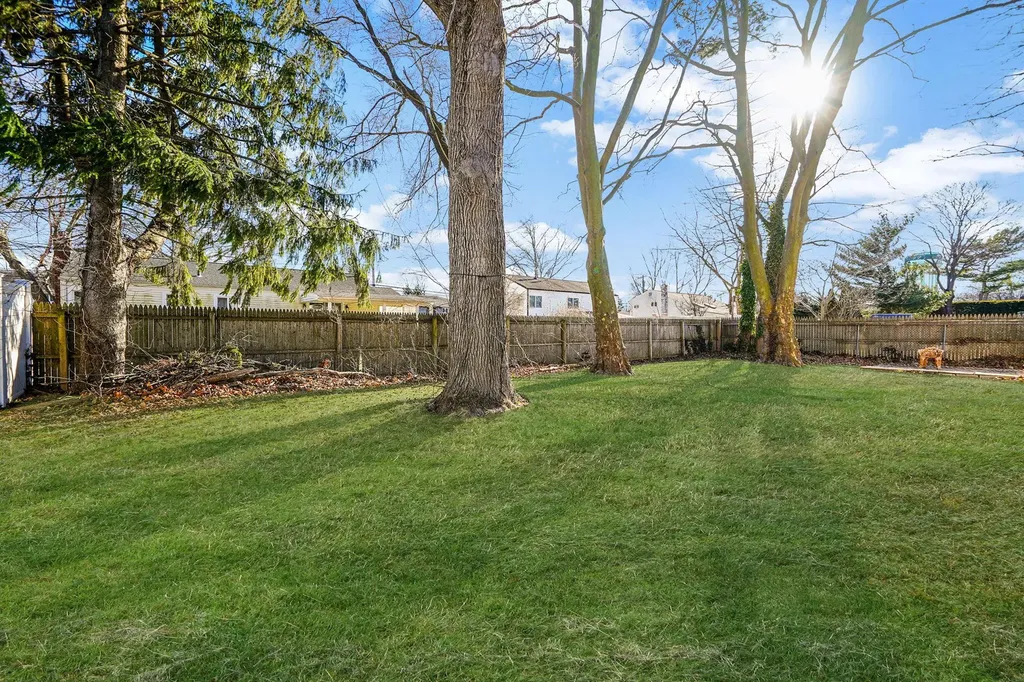 46 Grand Haven Drive Commack NY 11725