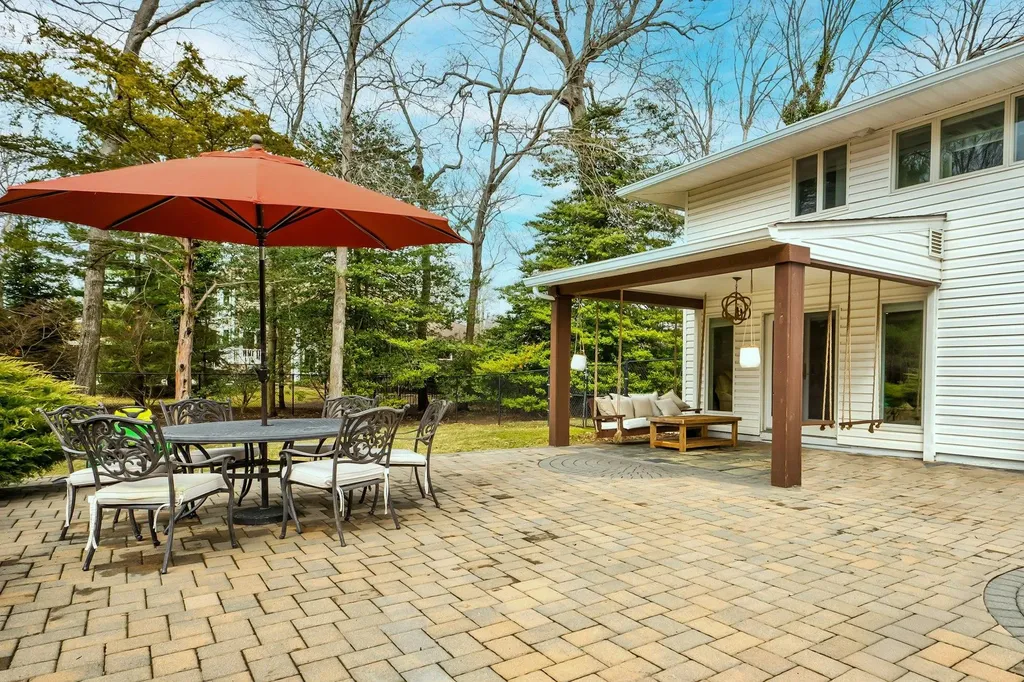 6 Landview Drive Dix Hills NY 11746