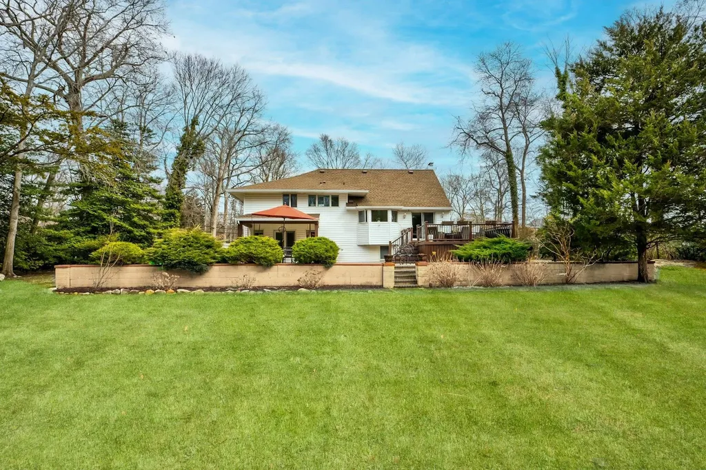 6 Landview Drive Dix Hills NY 11746