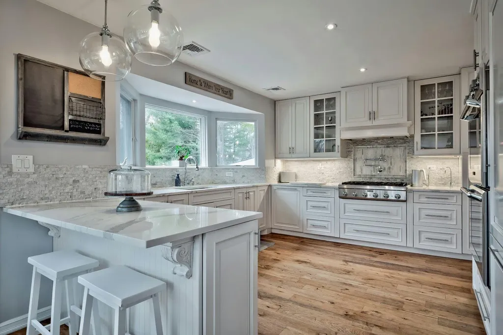 6 Landview Drive Dix Hills NY 11746