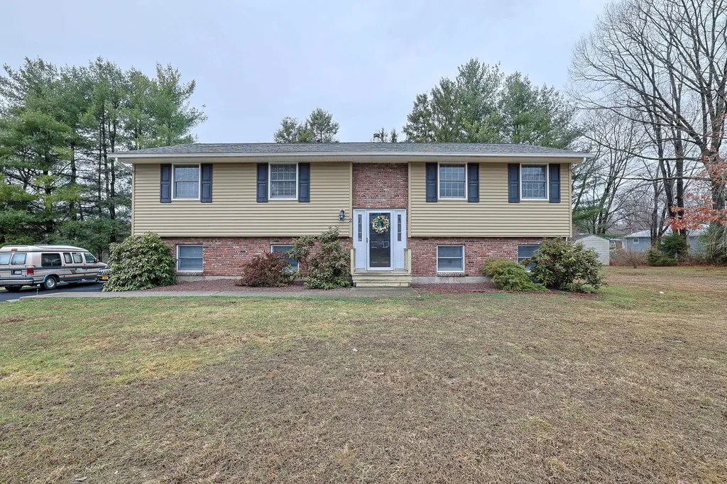2 Blue Jay Drive Newburgh NY 12550