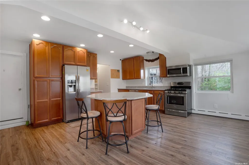 110 Riviera Drive Mastic NY 11950