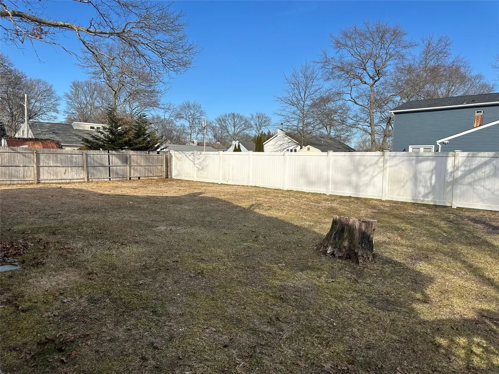14 Fairmont Avenue Patchogue NY 11772