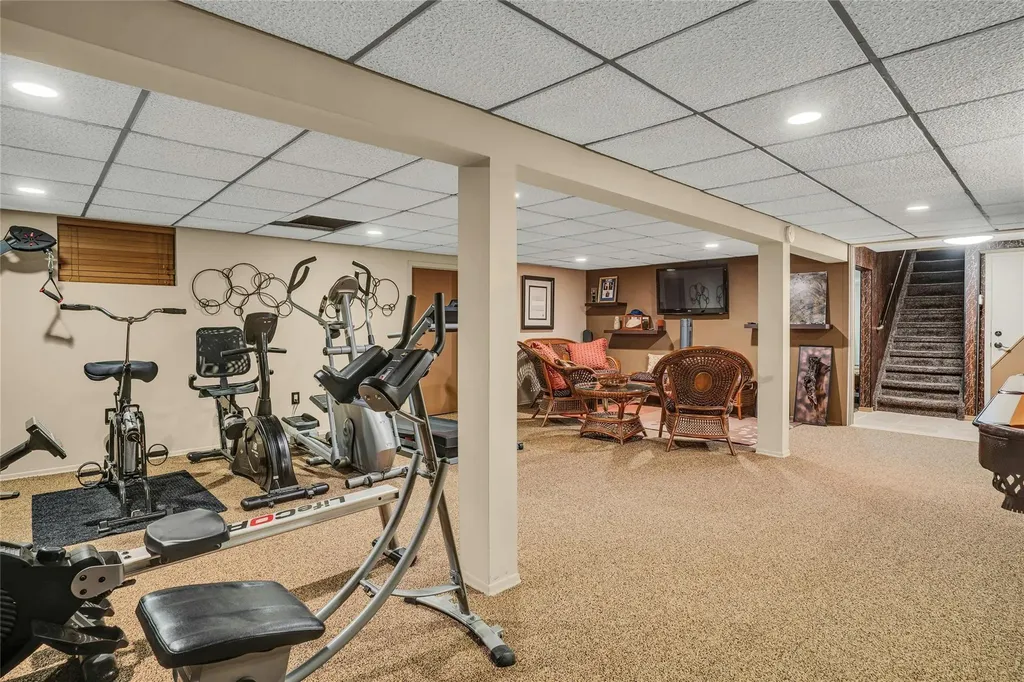 62 Laurel Drive Smithtown NY 11787