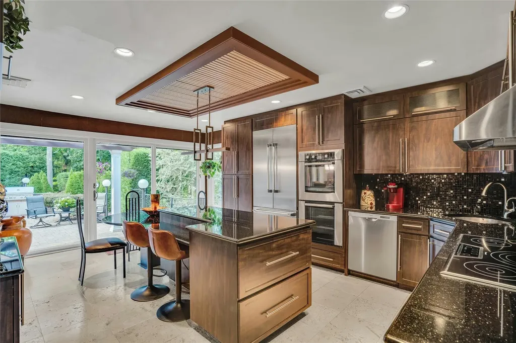 62 Laurel Drive Smithtown NY 11787