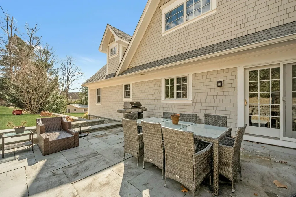 33 Orchard Drive Armonk NY 10504
