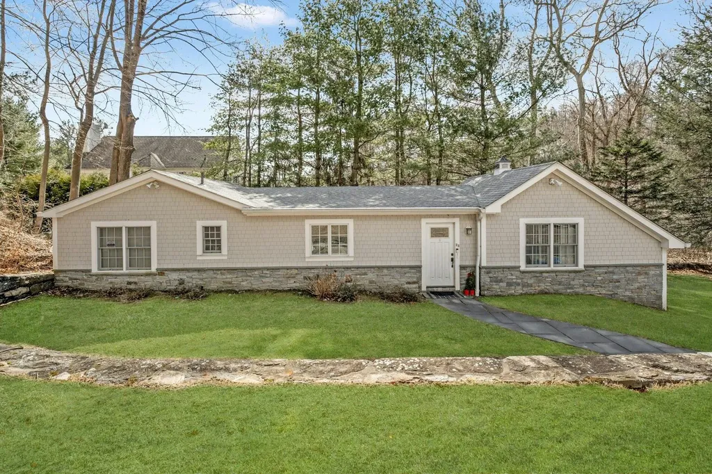 33 Orchard Drive Armonk NY 10504