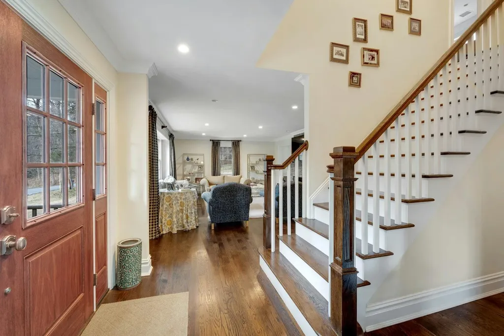 33 Orchard Drive Armonk NY 10504