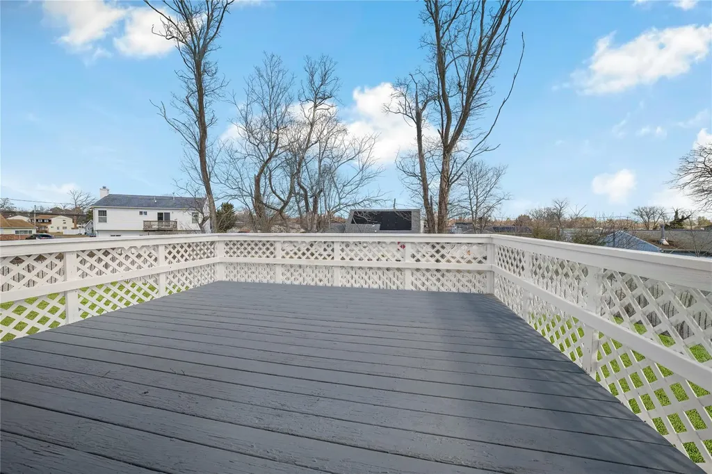 89 Cone Avenue Central Islip NY 11722