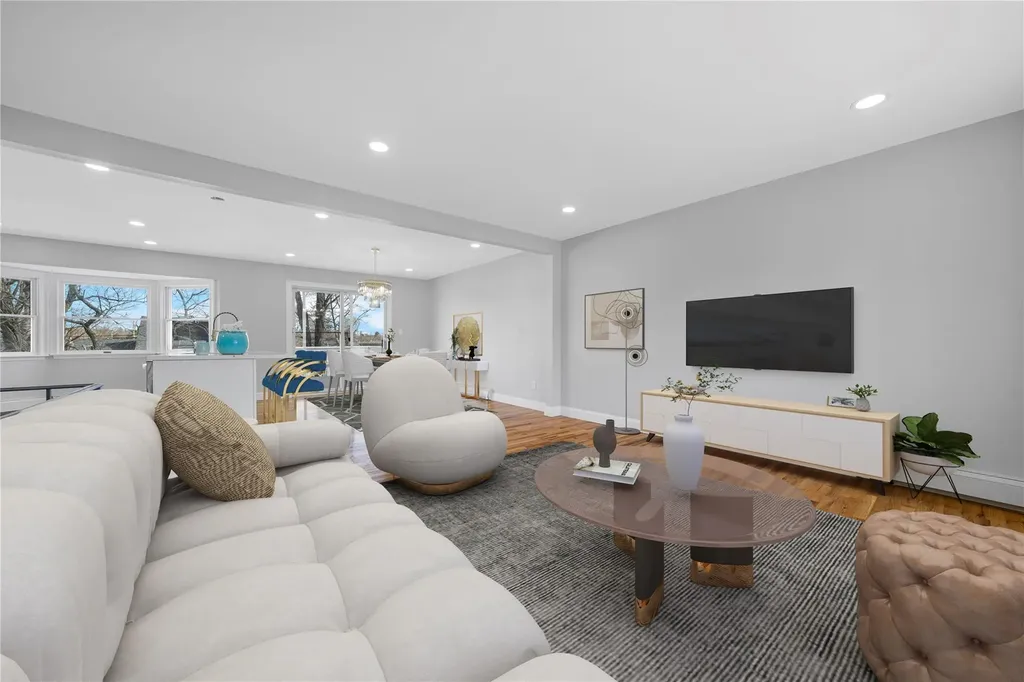 89 Cone Avenue Central Islip NY 11722