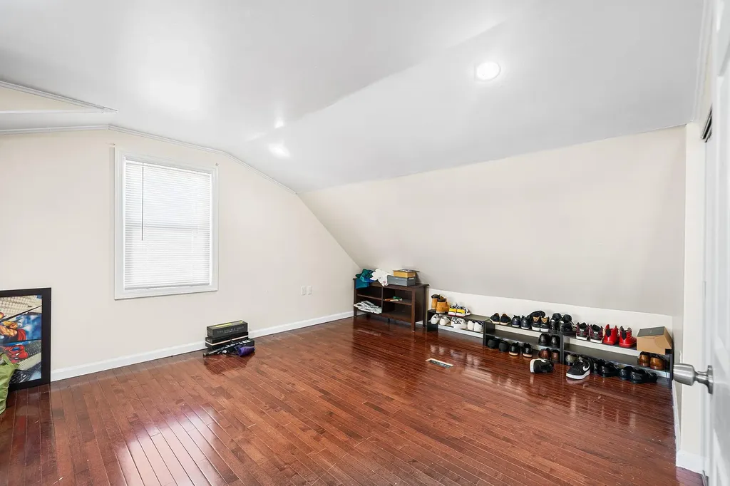 44 Mount Joy Avenue Freeport NY 11520
