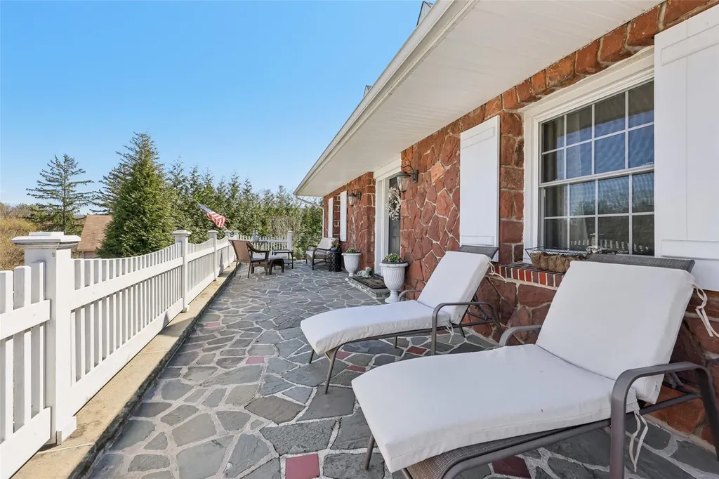 269 Maple Road Valley Cottage NY 10989