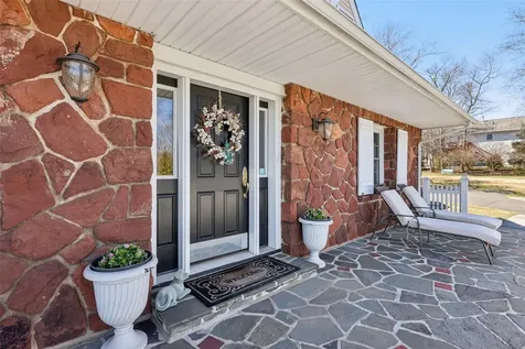 269 Maple Road Valley Cottage NY 10989