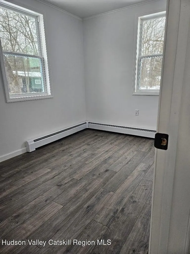 143 Hilltop Terrace Kerhonkson NY 12446