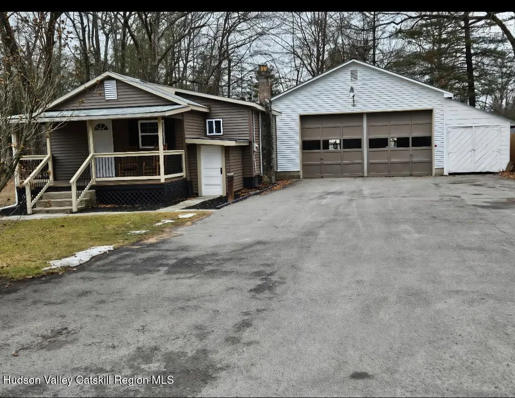 143 Hilltop Terrace Kerhonkson NY 12446