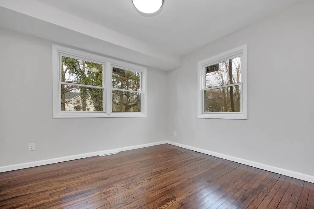 139 Brooksite Drive Smithtown NY 11787
